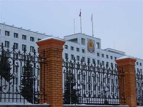 Могут ли заместители председателя правительства исполнять его обязанности