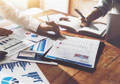 Как определить необходимость внеплановой корректировки