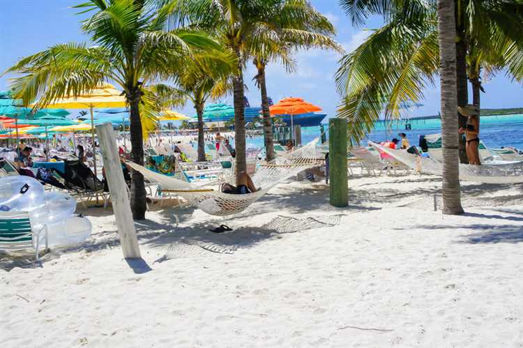 Как оплачиваются рабочие смены в праздничные дни