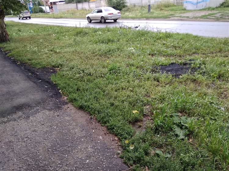 Как визуально отличить тротуар от придомовой зоны