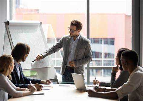 Как использовать показатели производительности для прогнозирования ухода