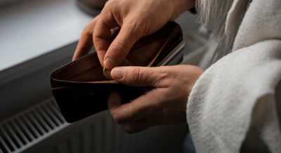 Может ли финансовый управляющий вмешиваться в получение зарплаты