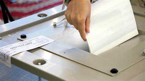 Кто имеет право сменить избирательный участок и при каких условиях