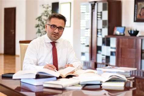 Как проходит конкурсный отбор и этапы собеседования