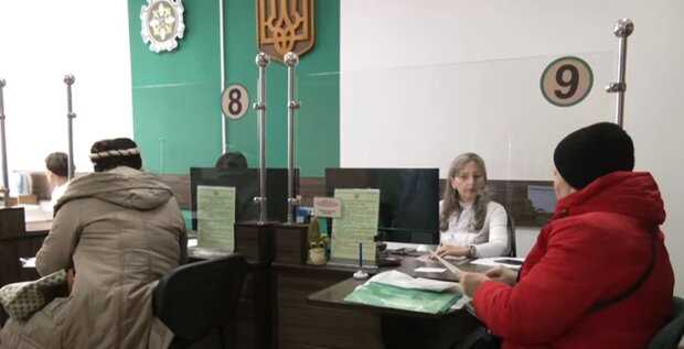 Влияние изменения названия на взаимодействие с клиентами и партнерами