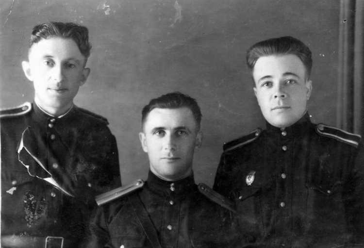 Ошибки при написании сокращения младшего сержанта и как их избежать