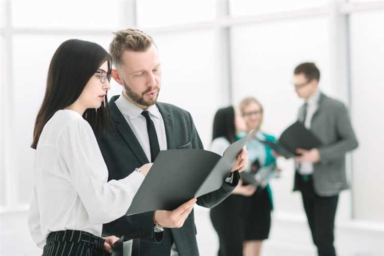 Отсутствие права работников на утверждение бюджета и финансовой отчетности