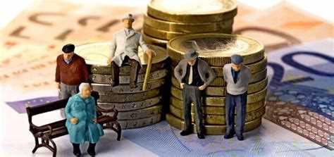 Роль управляющих компаний в управлении пенсионными накоплениями