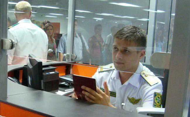 Требования при эмиграции и получении ВНЖ