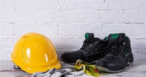 Обработка и дезинфекция средств индивидуальной защиты