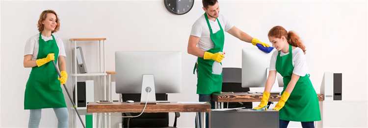 Периодичность и контроль выполнения уборки в распределительных устройствах