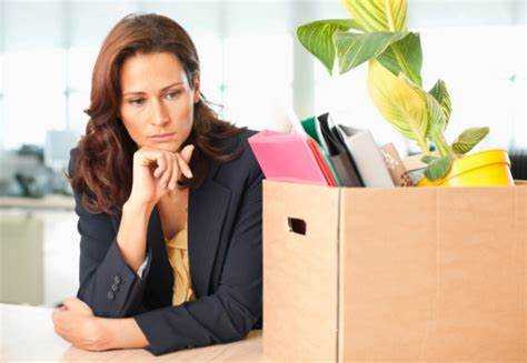 Кто подписывает трудовую книжку при увольнении Кто подписывает трудовую книжку при увольнении