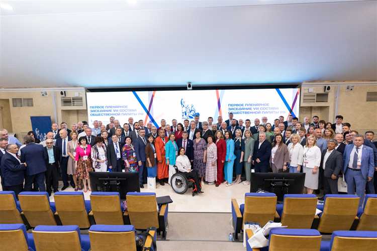 Как часто обновляется состав общественной палаты