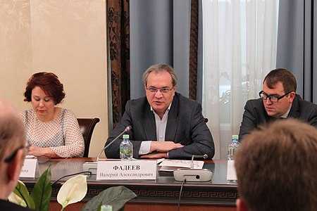 Кто входит в общественную палату Кто входит в общественную палату