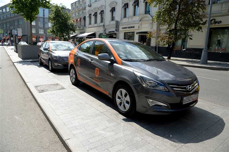 Как найти контактную информацию службы поддержки каршеринга