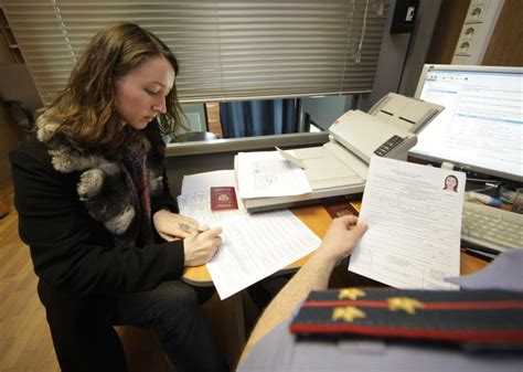 Контакты и порядок обращения в Центробанк РФ по вопросам страховых споров