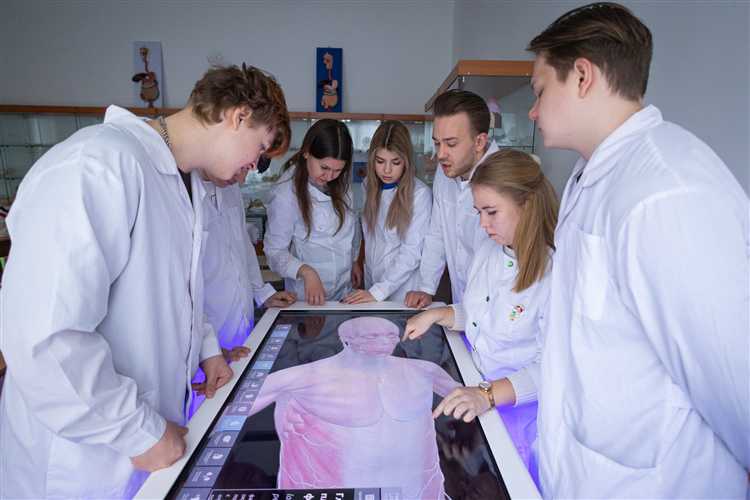 Анализ и обработка данных для улучшения качества медицинских услуг