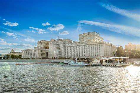 Безопасность и пропускной режим в Министерстве обороны