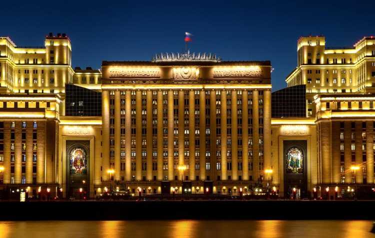 Карта района и ближайшие станции метро