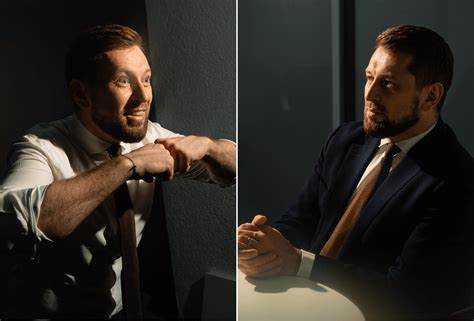 Определение младшего партнера и его статус в бизнес-структуре