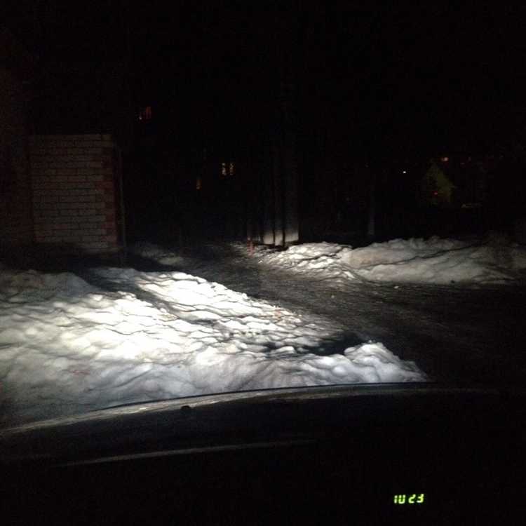 На сколько метров светит ближний свет фар