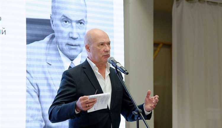 Какие показатели и сроки установлены для участников нацпроекта