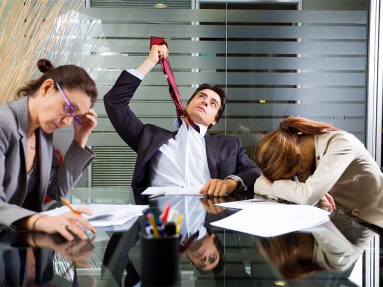 Какие должности входят в категорию офисных служащих общего профиля