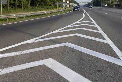 Обязательства водителей при приближении к островку безопасности