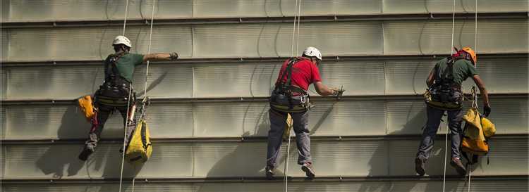 Обязанности работодателей по организации высотных работ