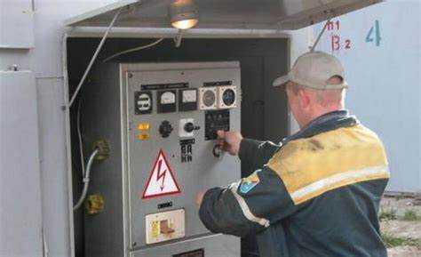 Куда звонить и что говорить при отключении света за долг