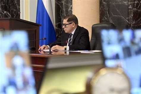 Чем отличаются состав и порядок формирования Пленума и Президиума