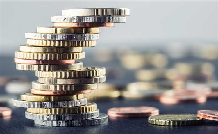 Связь между типом занятости и оплатой труда