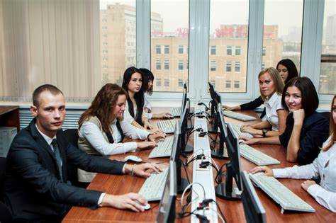 После юридического колледжа куда можно пойти работать После юридического колледжа куда можно пойти работать