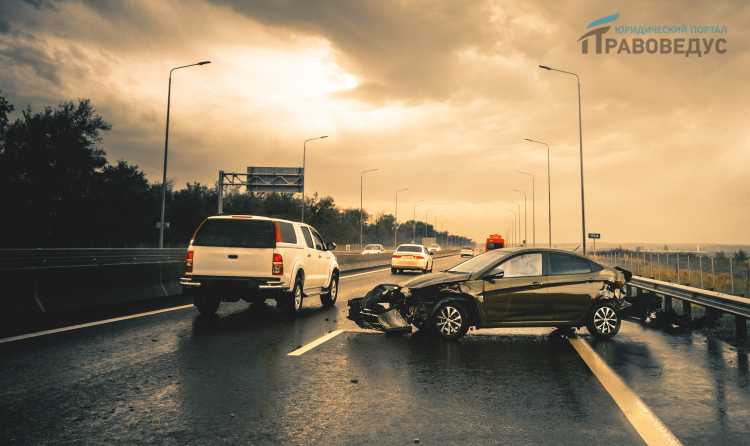 Потерпевший в дтп требует компенсацию от виновника дтп что делать Потерпевший в дтп требует компенсацию от виновника дтп что делать