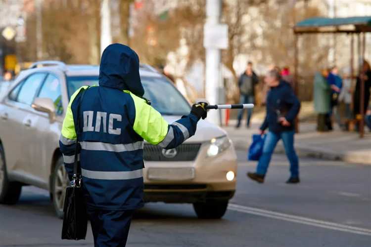 Размер штрафа за поворот не с той полосы по КоАП РФ