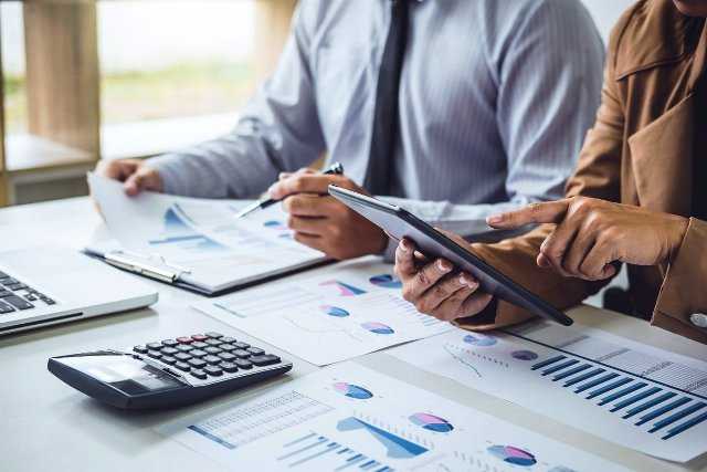 При сменном графике работы с какого дня можно брать отпуск При сменном графике работы с какого дня можно брать отпуск