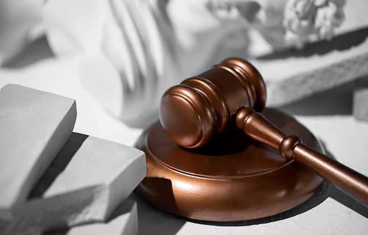 Какие сроки предусмотрены для вынесения определения о назначении экспертизы