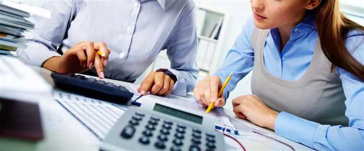 Когда ИП нужно обращаться к бухгалтеру, а когда можно вести учёт самому