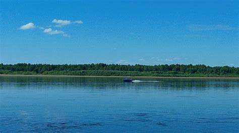 Какое маломерное судно подлежит регистрации