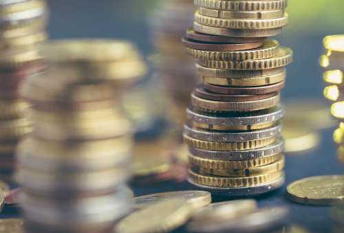 Материальная компенсация в трудовых отношениях