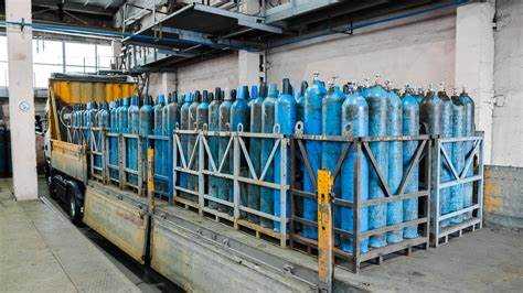 Обязательно ли наличие естественной вентиляции в складе