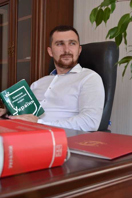 Какой процент берет юрист от суммы иска