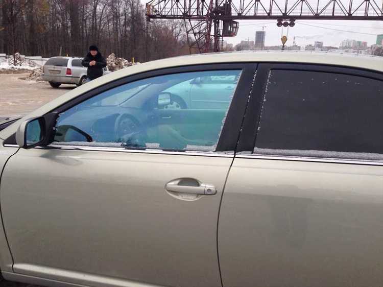 Разрешена ли заводская тонировка передних стекол