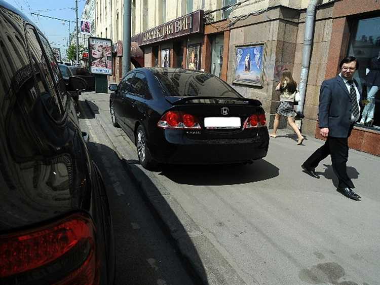 Какие ситуации считаются нарушением при движении по обочине