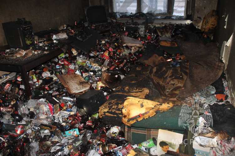 Как подать жалобу на соседей за захламление подъезда