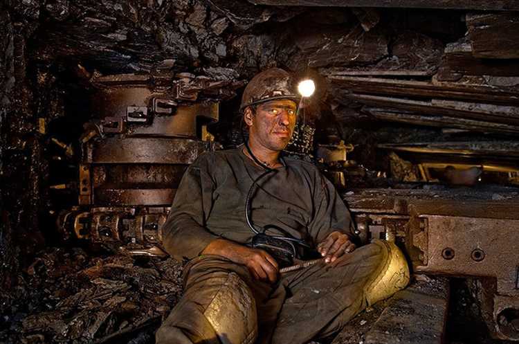 Можно ли включить стаж в других отраслях при работе в шахтах