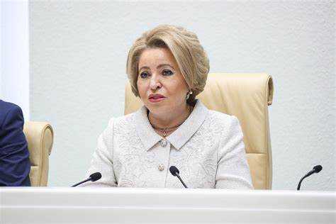 Как формируется состав Совета Федерации и кто в него входит