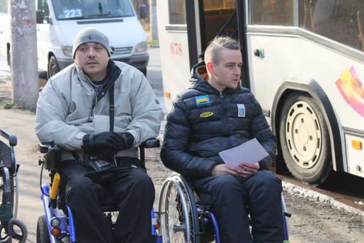 Процедура получения прав для людей с ограничениями по здоровью